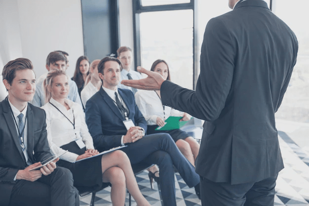 speaker-business-conference_394555-1306.png